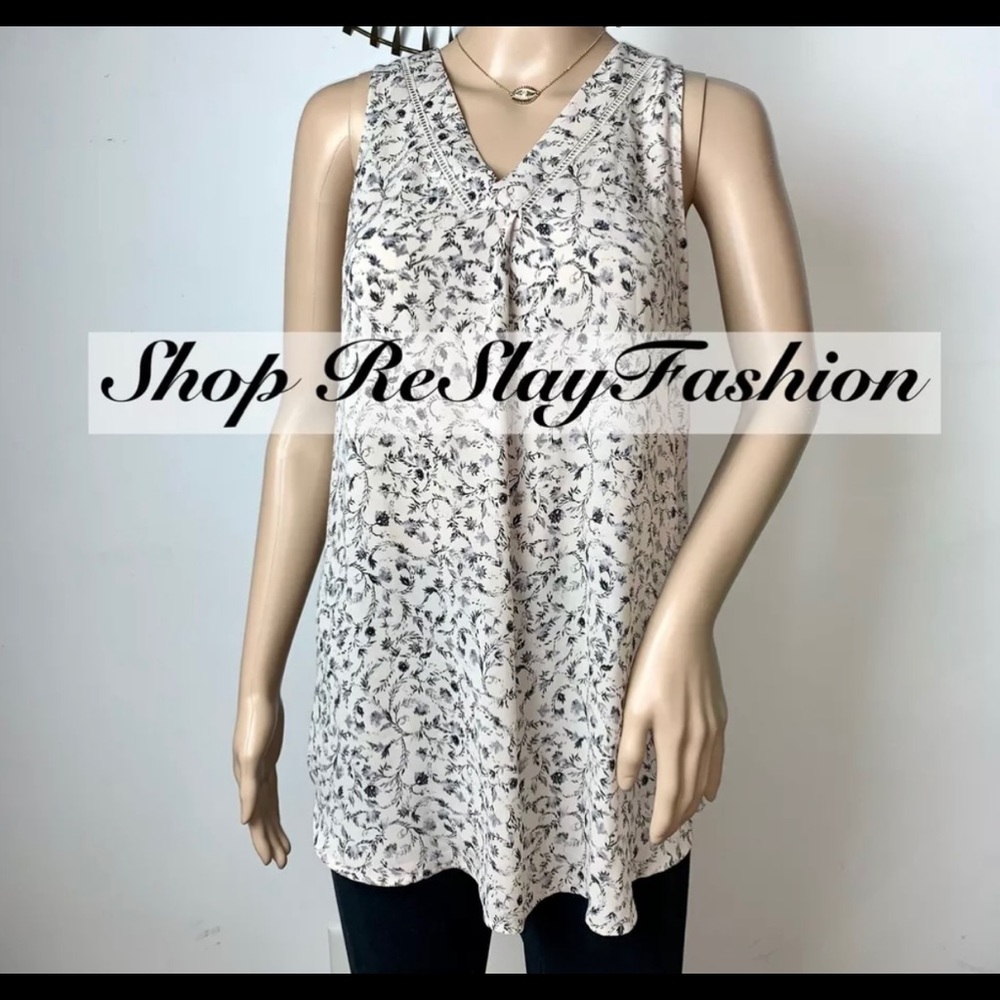 Maurices Floral Print Sleeveless Top